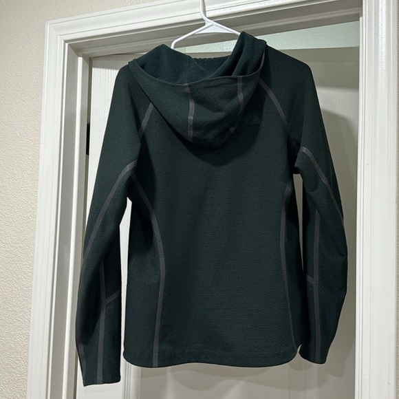 North Face- Summit Series Fleece - Picture 2 of 3